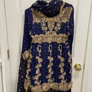 PAKISTANI DESIGNER WEDDING GHARARA